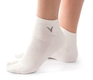 1 Pair - V-Toe Athletic Ankle Height Flip Flop Tabi Big Toe Socks - Black, Grey or White