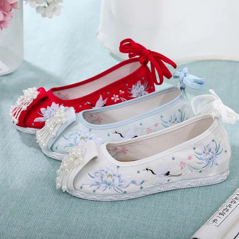 Chinese Clothing Bead Curtain Wedding Red Canvas Shoes