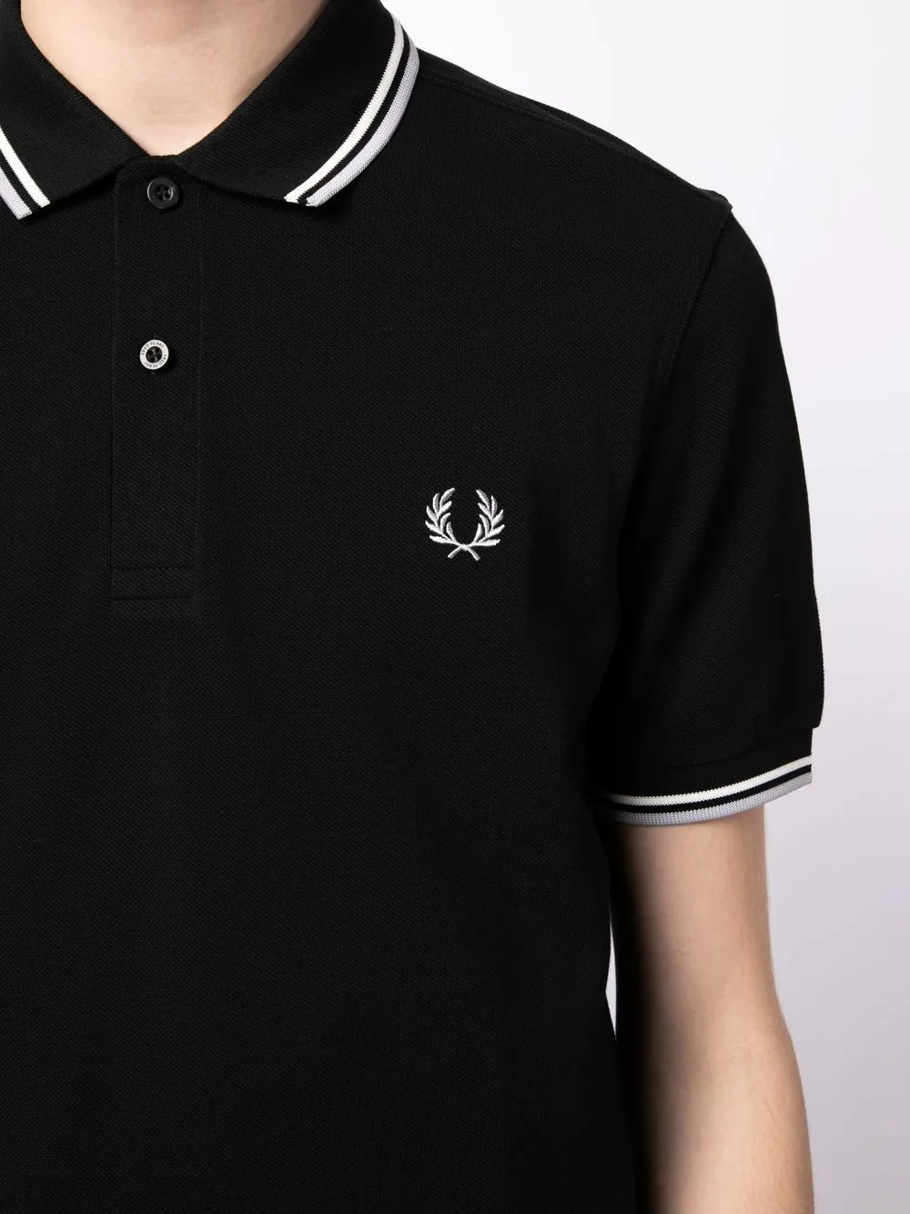 embroidered-logo short-sleeved polo shirt