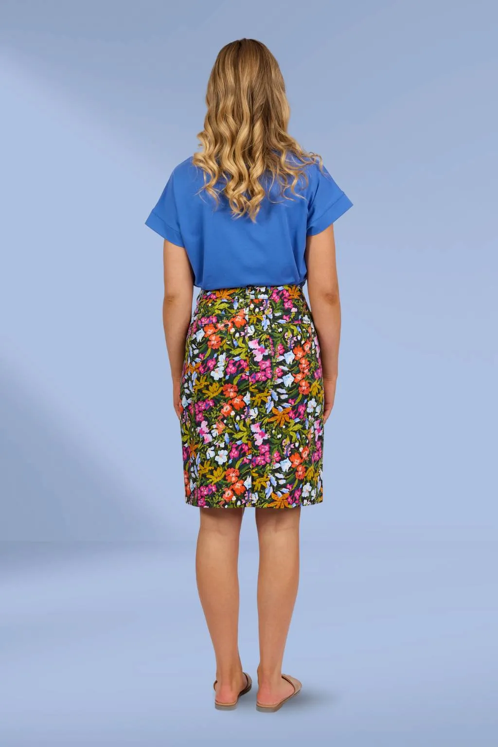 Vassalli Printed Lightweight Skirt with Centre Back Vent Lola