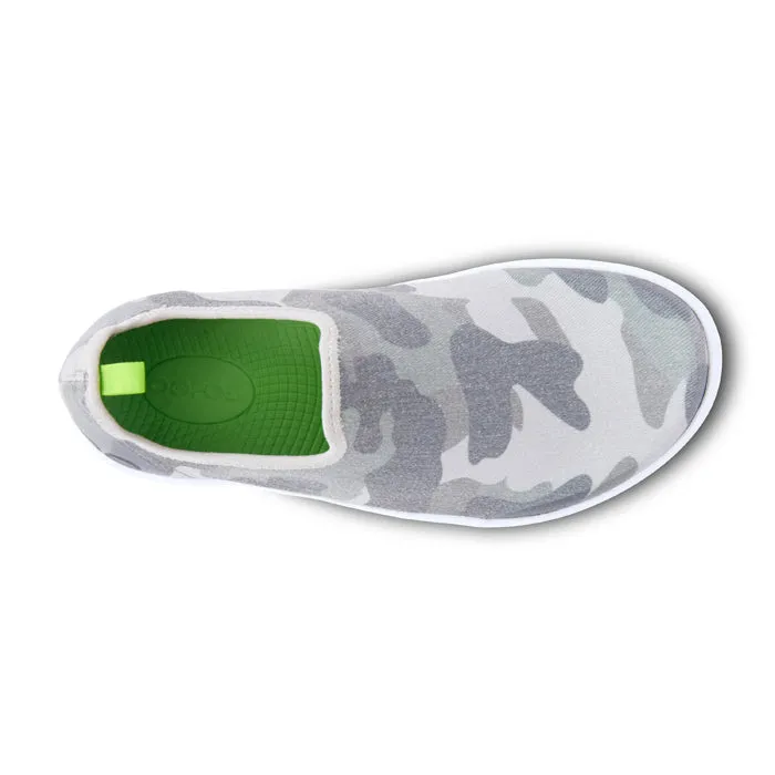 Women's Oofos Oomg eeZee in Green Camo